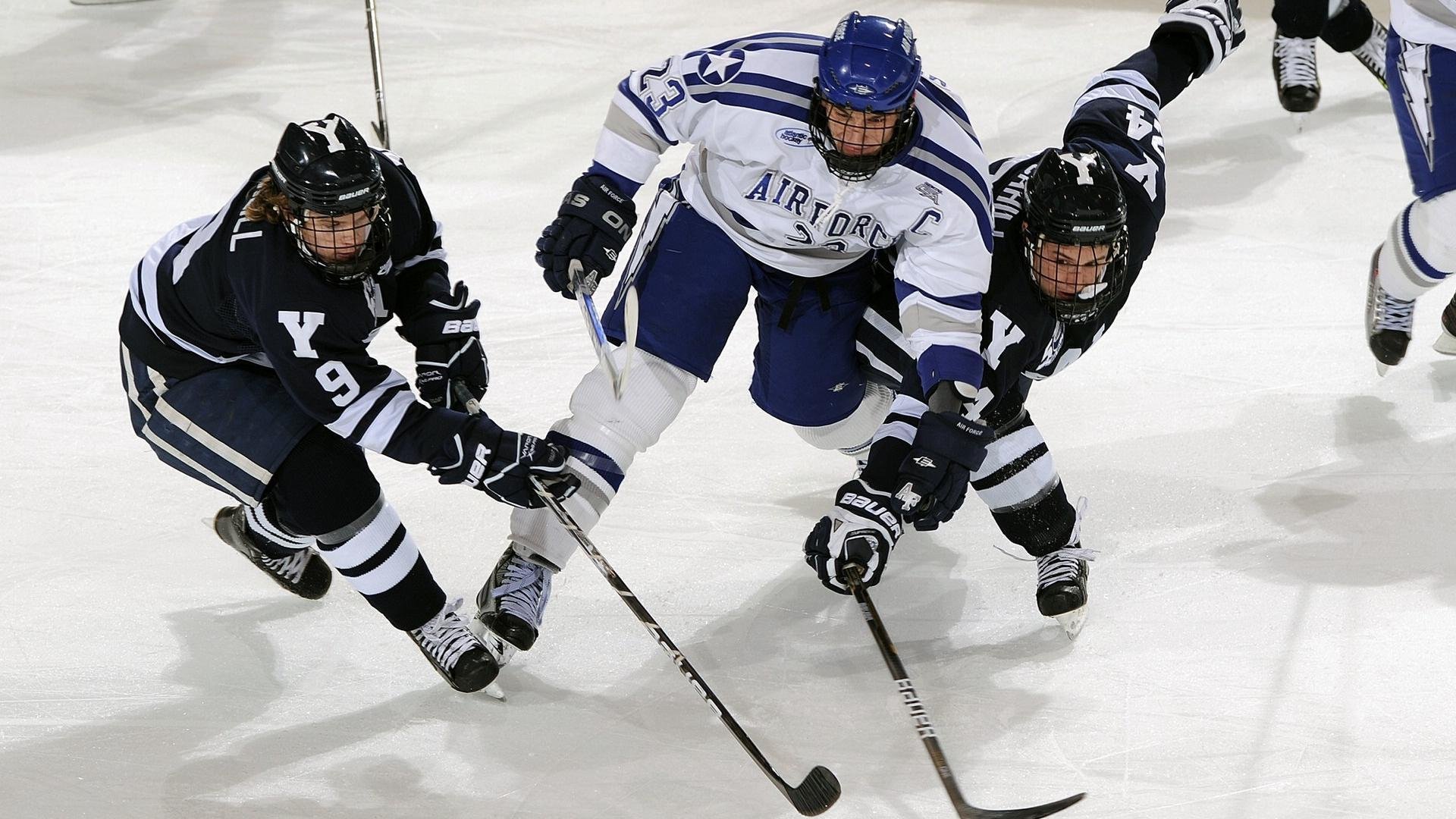 绿茵场上的乒乓启示录，当法国队横扫葡萄牙，张本智和扛起了什么？